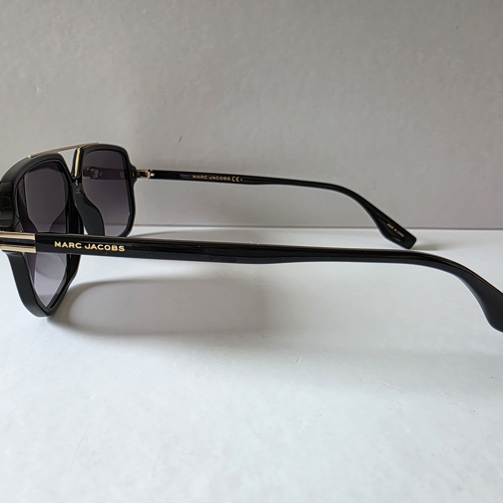 Marc Jacobs Black Men's Sunglasses - Picture 4 of 5